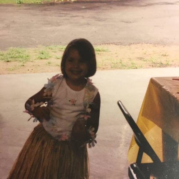 Meet your Posher, Lisa - Picture 1 of 1